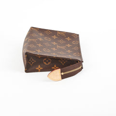 Louis Vuitton Toiletry 19 Pouch Monogram