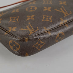 Louis Vuitton Pochette Monogram Accesaries