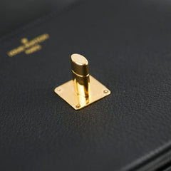 Louis Vuitton Oxford Lock Me Black