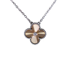 Van Cleef & Arpels Vintage Alhambra 2024 Holiday Limited Edition Pendant Necklace