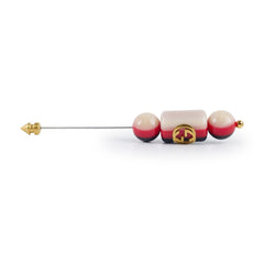 Gucci Resin Gold Plated Sylvie Brooch