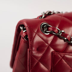 Chanel classic Double Flap Jumbo Red
