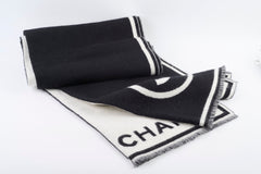 Chanel Thick Scarf