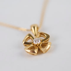 Bvlgari Fiorever Yellow Gold Necklace with Diamond