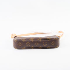 Louis Vuitton Pochette Accessories Monogram (New Style)