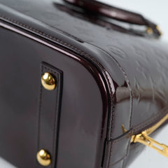 Louis Vuitton Alma PM Vernis Amarante