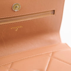 Chanel 19 Wallet On Chain WOC Caramel