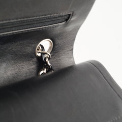 Chanel Classic Flap Medium M/L Patent Black (13 Series)