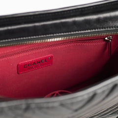 Chanel Medium Gabrielle Chevron Black
