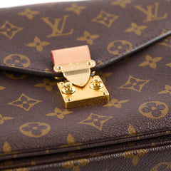 Louis Vuitton Pochette Metis Monogram 2025
