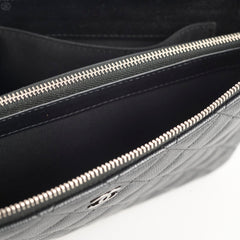Chanel Caviar Iridescent Zip Pouch Black