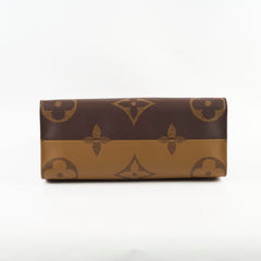 Louis Vuitton On The Go MM Giant Monogram Canvas