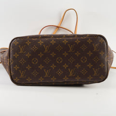 Louis Vuitton Neverfull MM Monogram (with pouch)