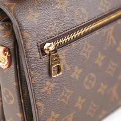 Louis Vuitton Pochette Metis Monogram