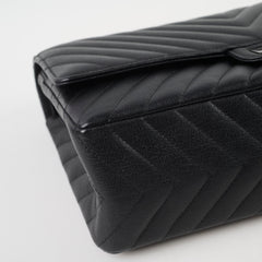 Chanel Reissue 2.55 226 Chevron Black