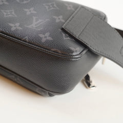 Louis Vuitton Mens Eclipse Bumbag Black