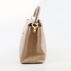 Louis Vuitton Capucine MM Beige