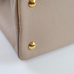 Louis Vuitton Capucine MM Beige