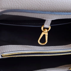 Louis Vuitton Capucine MM Beige