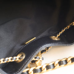 Chanel 25 Caviar Medium Black Microchip