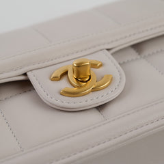 Chanel Mini  Chocolate Bar Flap Calfskin Microchipped