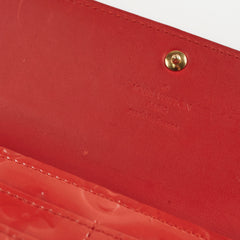 Louis Vuitton Vernis Long Wallet Red