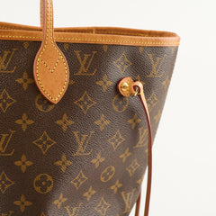 Louis Vuitton Neverfull MM with Pouch