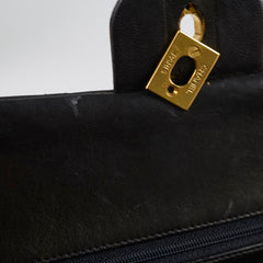 Chanel vintage small classic flap black