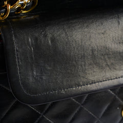 Chanel vintage small classic flap black