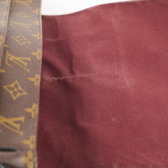 Louis Vuitton Men's Messenger Bag Monogram