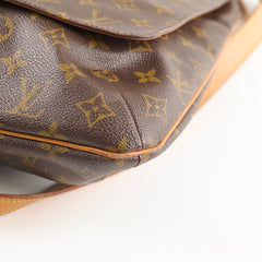 Louis Vuitton Musette Messenger Bag