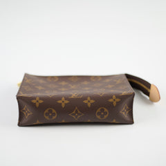 Louis Vuitton toiletry 19 monogram Pouch Clutch