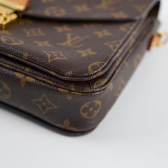 Louis Vuitton Pochette Metis Monogram