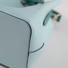 Louis Vuitton Neo Noe Light Blue Microchip