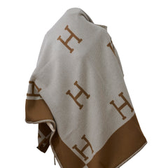 Hermes Avalon Throw Blanket Ecru/Camel