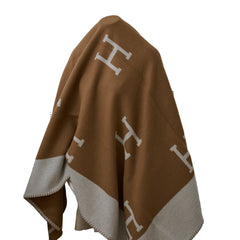 Hermes Avalon Throw Blanket Ecru/Camel