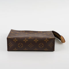 Louis Vuitton Toiletry 19 Monogram