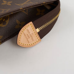 Louis Vuitton Toiletry 19 Monogram