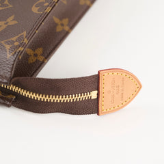 Louis Vuitton Toiletry Pouch 26 Monogram