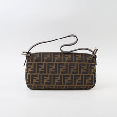 Fendi Baguette Medium Zucca