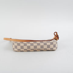 Louis Vuitton Pochette Damier Zur