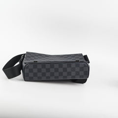 Louis Vuitton Small Men Messenger Crossbody Bag Damier Eclipse