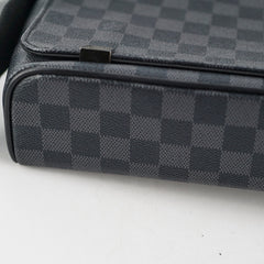Louis Vuitton Small Men Messenger Crossbody Bag Damier Eclipse
