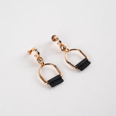 Hermes Boucles D'Oreilles PM Noir