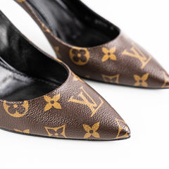 Louis Vuitton Monogram Pumps