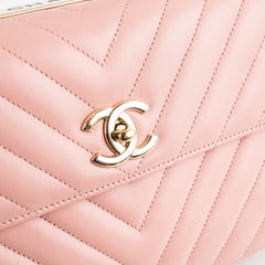 ITEM 16 - Chanel Chevron Trendy CC Small Pink