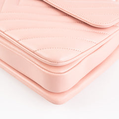 ITEM 16 - Chanel Chevron Trendy CC Small Pink