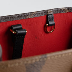 Louis Vuitton On the Go MM Reverse Monogram