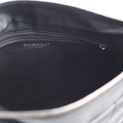 Chanel CC Vintage Messenger Bag Calfskin Black