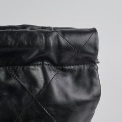 Chanel Small 22 Bag So black